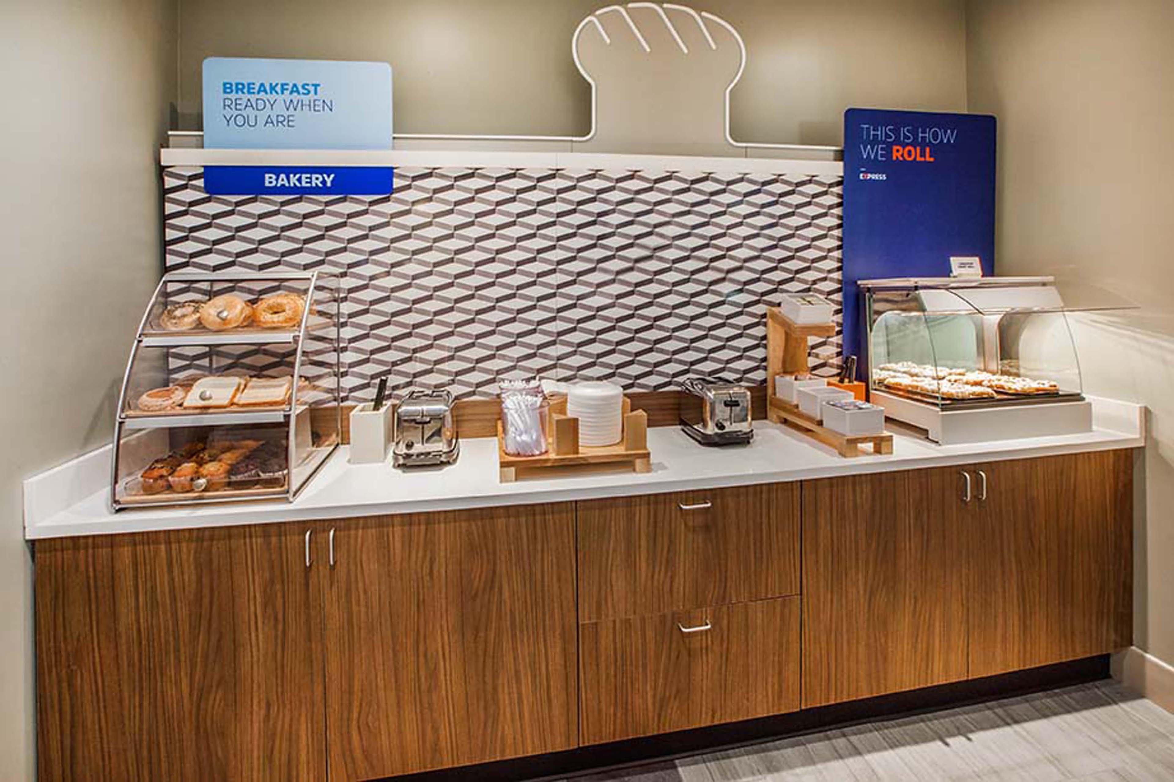 Holiday Inn Express Aberdeen-Chesapeake House By Ihg Dış mekan fotoğraf